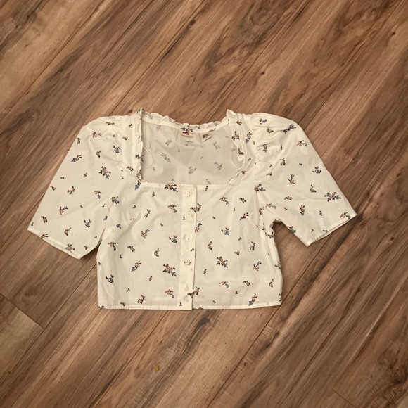 Levi’s  Shirt - Picture 1 of 2